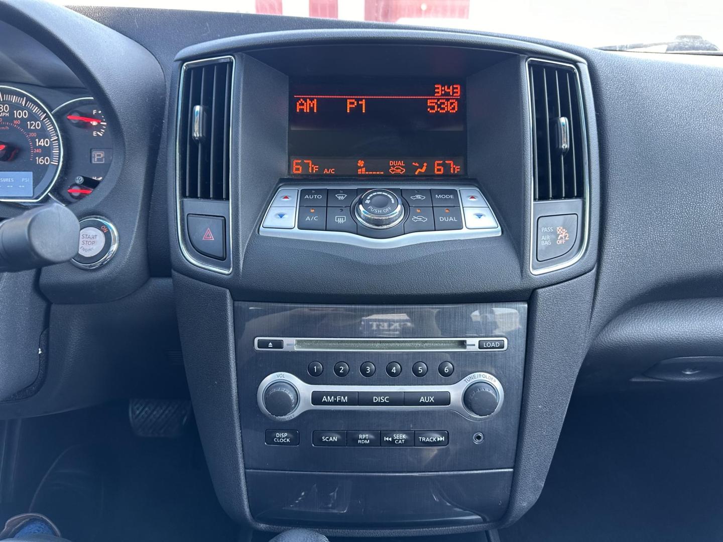2013 SILVER Nissan Maxima SV (1N4AA5AP4DC) with an 3.5L V6 DOHC 24V engine, Continuously Variable Transmission transmission, located at 1254 Manheim Pike, Lancaster, PA, 17601, (717) 393-9133, 40.062870, -76.323273 - Photo#15