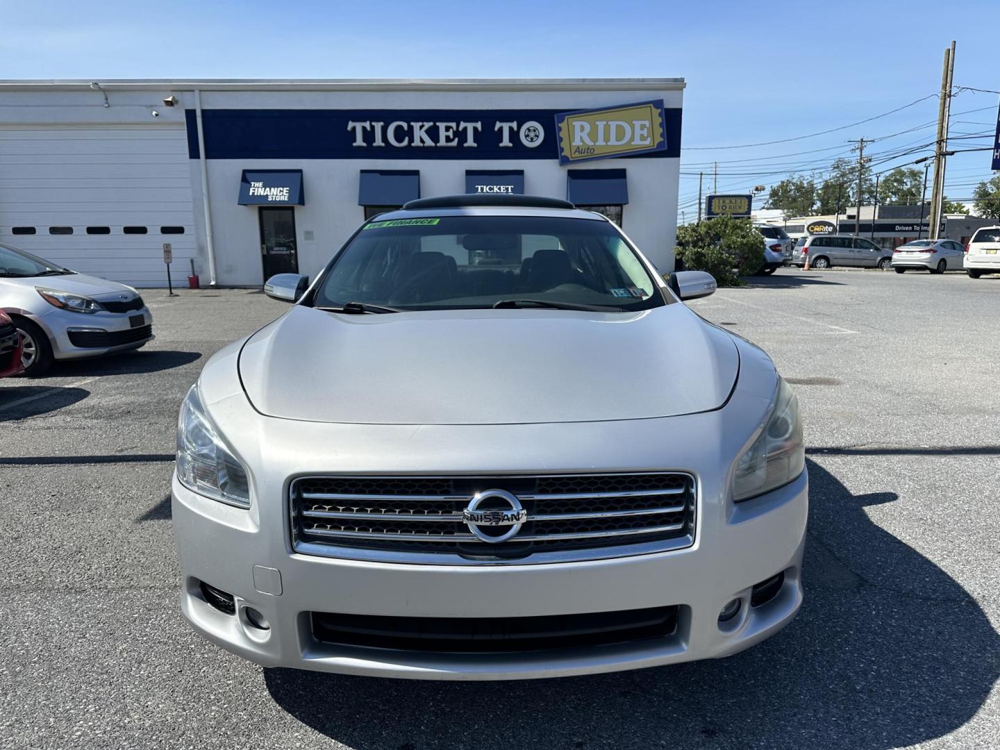 2013 SILVER Nissan Maxima SV (1N4AA5AP4DC) with an 3.5L V6 DOHC 24V engine, Continuously Variable Transmission transmission, located at 1254 Manheim Pike, Lancaster, PA, 17601, (717) 393-9133, 40.062870, -76.323273 - Photo#2