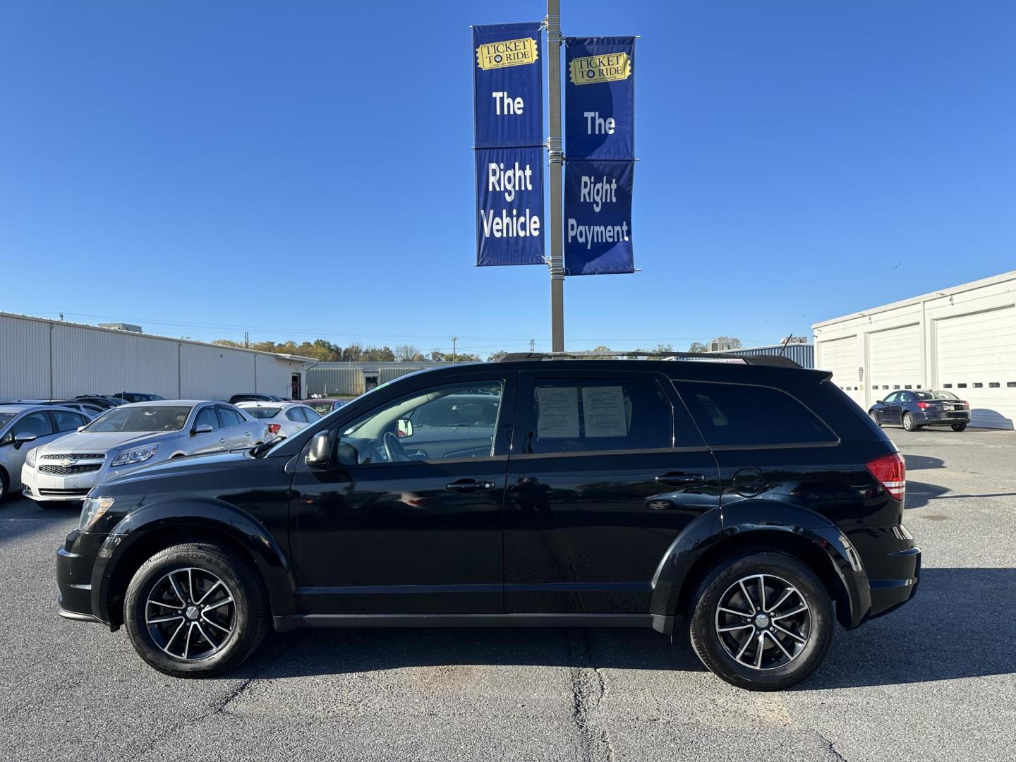 2017 BLACK Dodge Journey SE (3C4PDCAB3HT) with an 2.4L L4 DOHC 16V engine, 4A transmission, located at 1254 Manheim Pike, Lancaster, PA, 17601, (717) 393-9133, 40.062870, -76.323273 - Photo#6