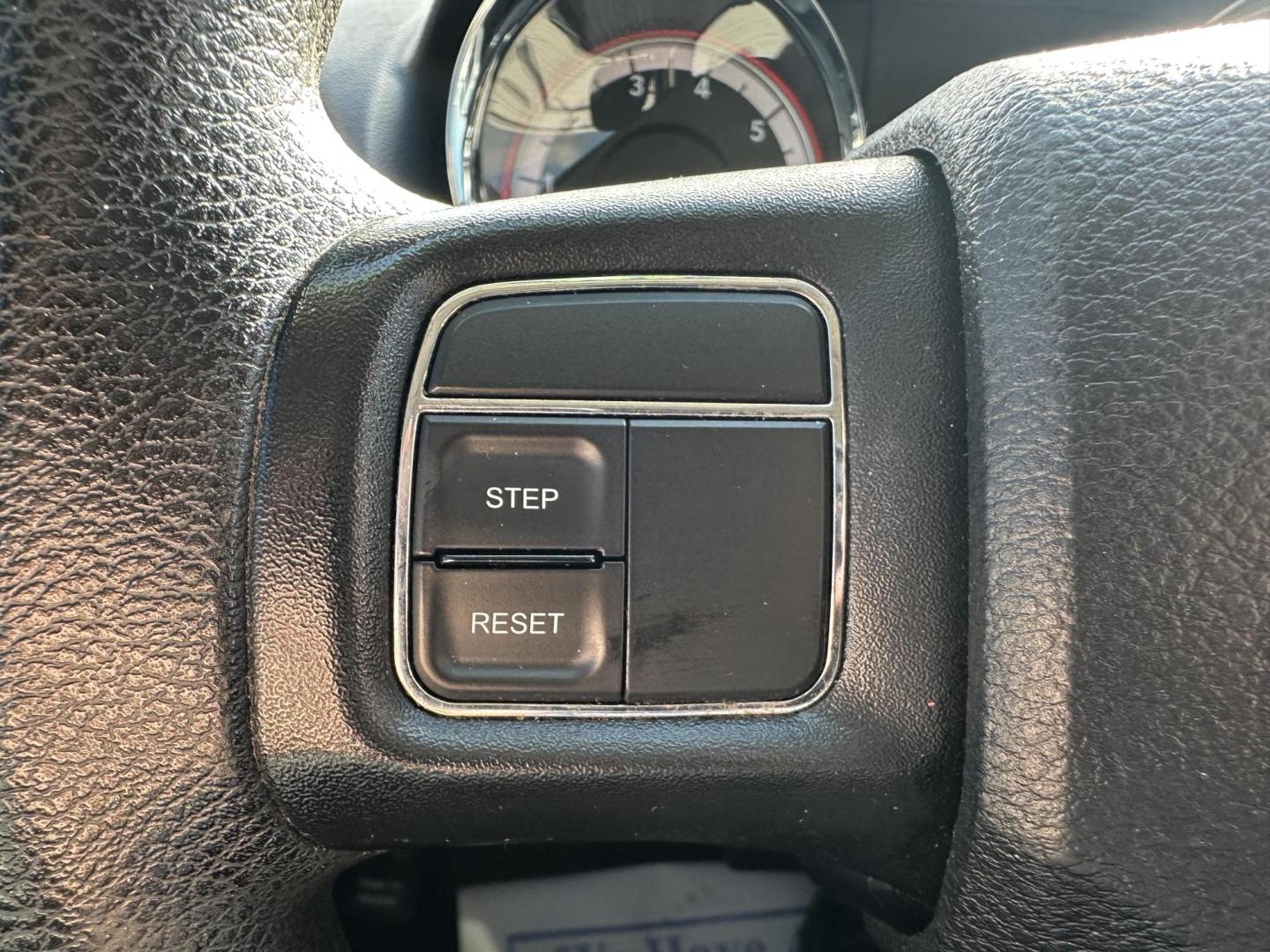 2014 GRAY Dodge Grand Caravan SE (2C4RDGBG8ER) with an 3.6L V6 DOHC 24V engine, 6-Speed Automatic transmission, located at 1254 Manheim Pike, Lancaster, PA, 17601, (717) 393-9133, 40.062870, -76.323273 - Photo#16