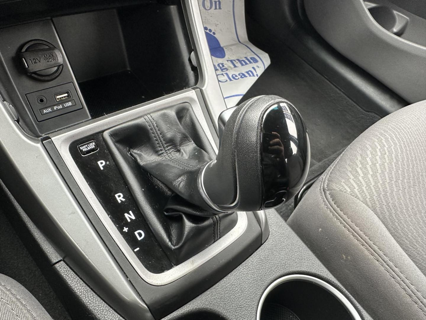 2016 SILVER Hyundai Elantra Limited (5NPDH4AE1GH) with an 1.8L L4 DOHC 16V engine, 6-Speed Automatic transmission, located at 1254 Manheim Pike, Lancaster, PA, 17601, (717) 393-9133, 40.062870, -76.323273 - Photo#18