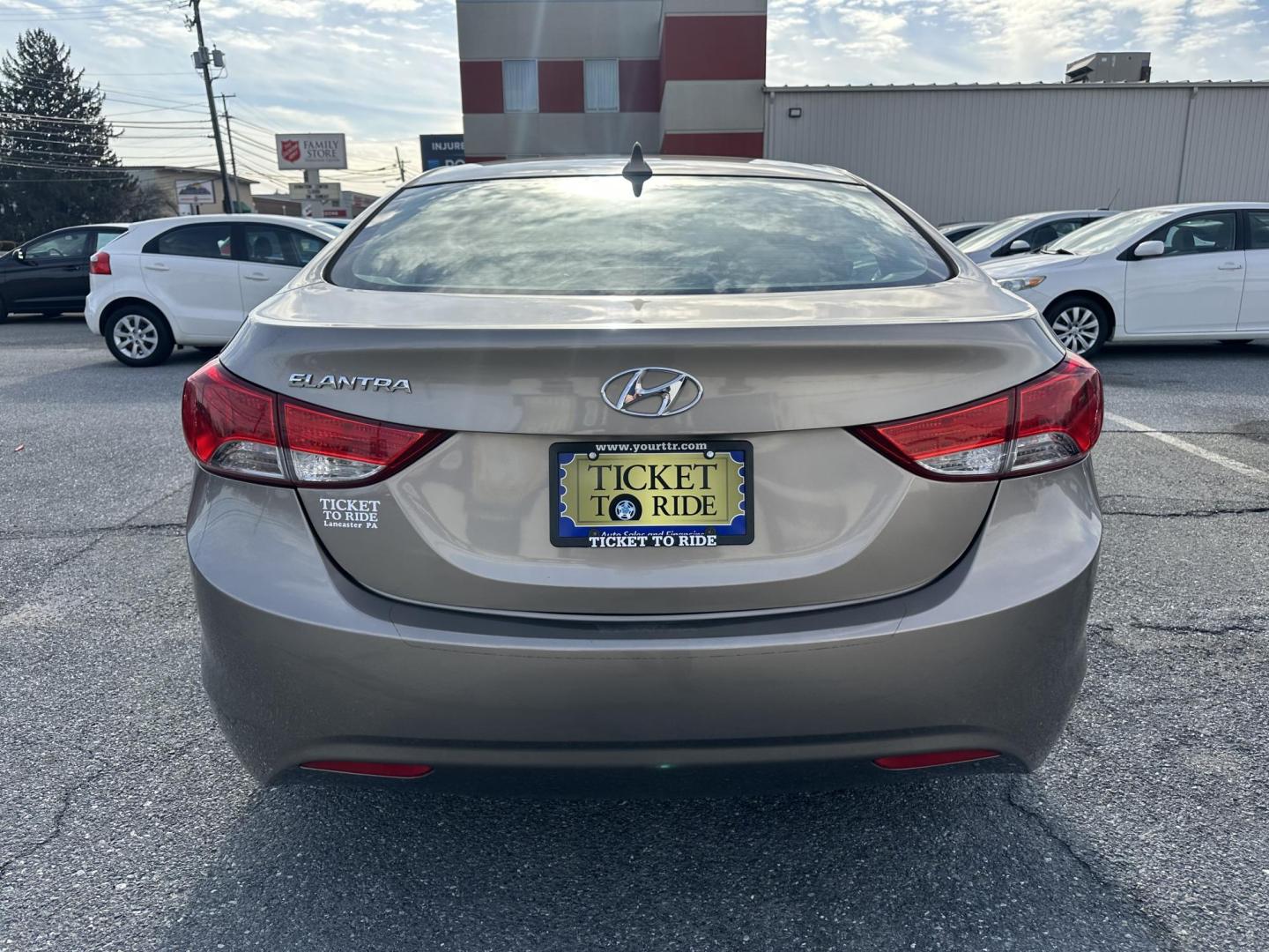 2013 TAUPE Hyundai Elantra Limited (5NPDH4AE7DH) with an 1.8L L4 DOHC 16V engine, 6-Speed Automatic transmission, located at 1254 Manheim Pike, Lancaster, PA, 17601, (717) 393-9133, 40.062870, -76.323273 - Photo#4
