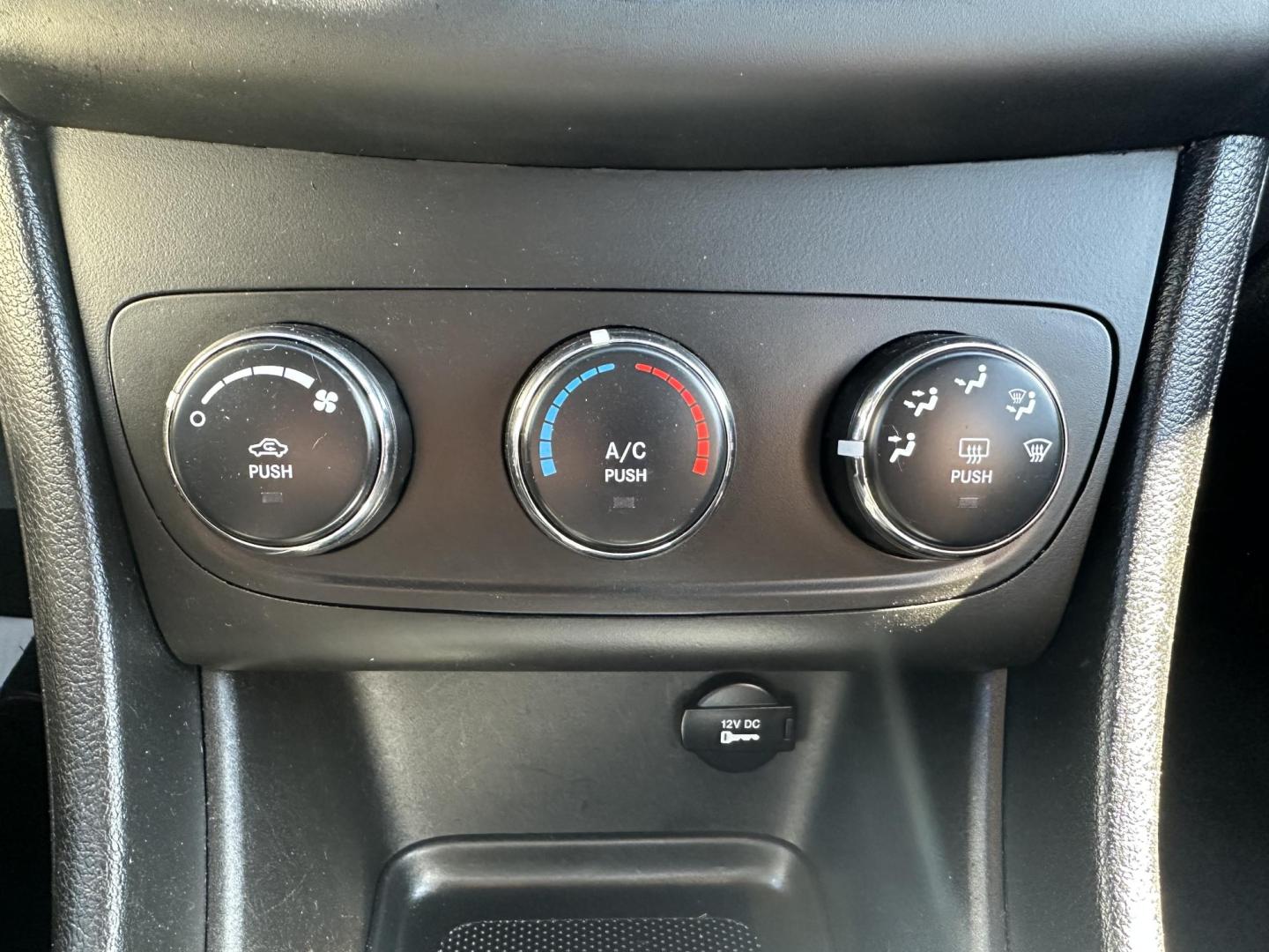 2014 BLACK Dodge Avenger SE (1C3CDZAB1EN) with an 2.4L L4 DOHC 16V engine, 4-Speed Automatic transmission, located at 1254 Manheim Pike, Lancaster, PA, 17601, (717) 393-9133, 40.062870, -76.323273 - Photo#16