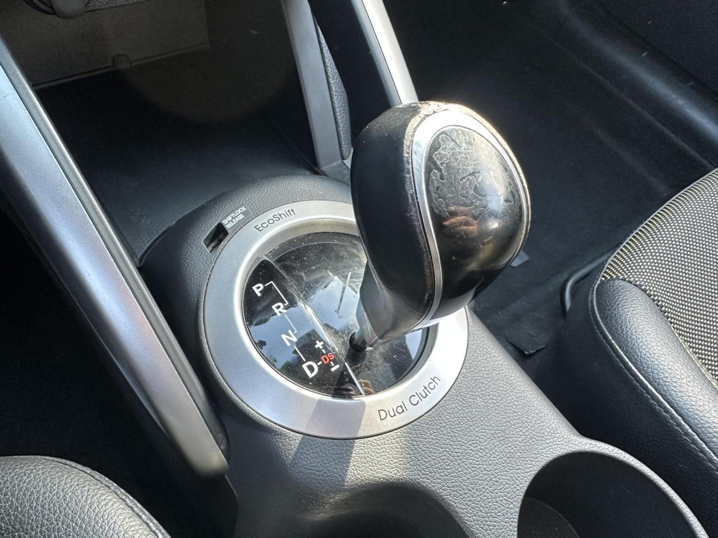 2016 GRAY Hyundai Veloster Base 6MT (KMHTC6AD6GU) with an 1.6L L4 DOHC 16V engine, 6-Speed Manual transmission, located at 1254 Manheim Pike, Lancaster, PA, 17601, (717) 393-9133, 40.062870, -76.323273 - Photo#21