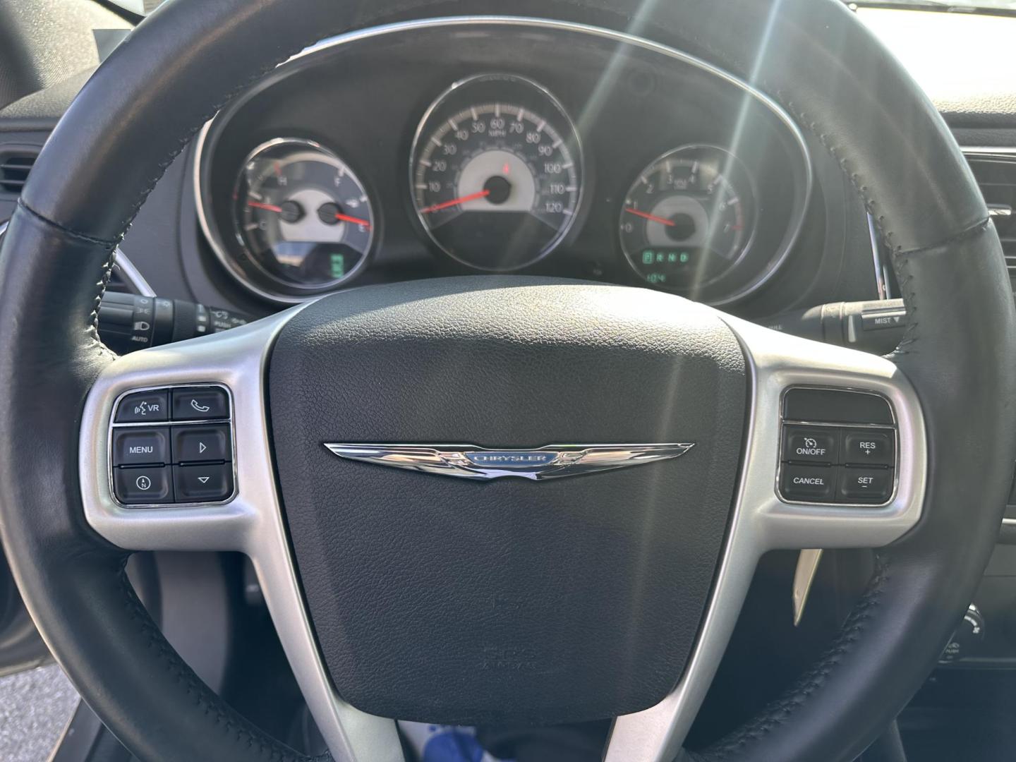 2013 GRAY Chrysler 200 Touring (1C3CCBBB6DN) with an 2.4L L4 DOHC 16V engine, 6-Speed Automatic transmission, located at 1254 Manheim Pike, Lancaster, PA, 17601, (717) 393-9133, 40.062870, -76.323273 - Photo#10