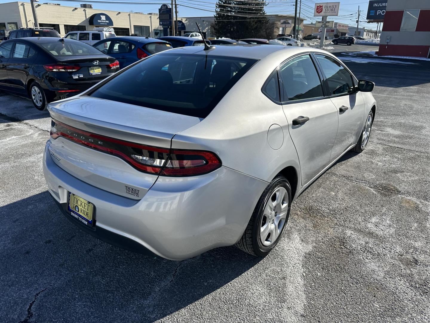 2013 SILVER Dodge Dart SE (1C3CDFAA5DD) with an 2.0L L4 DOHC 16V TURBO engine, located at 1254 Manheim Pike, Lancaster, PA, 17601, (717) 393-9133, 40.062870, -76.323273 - Photo#4