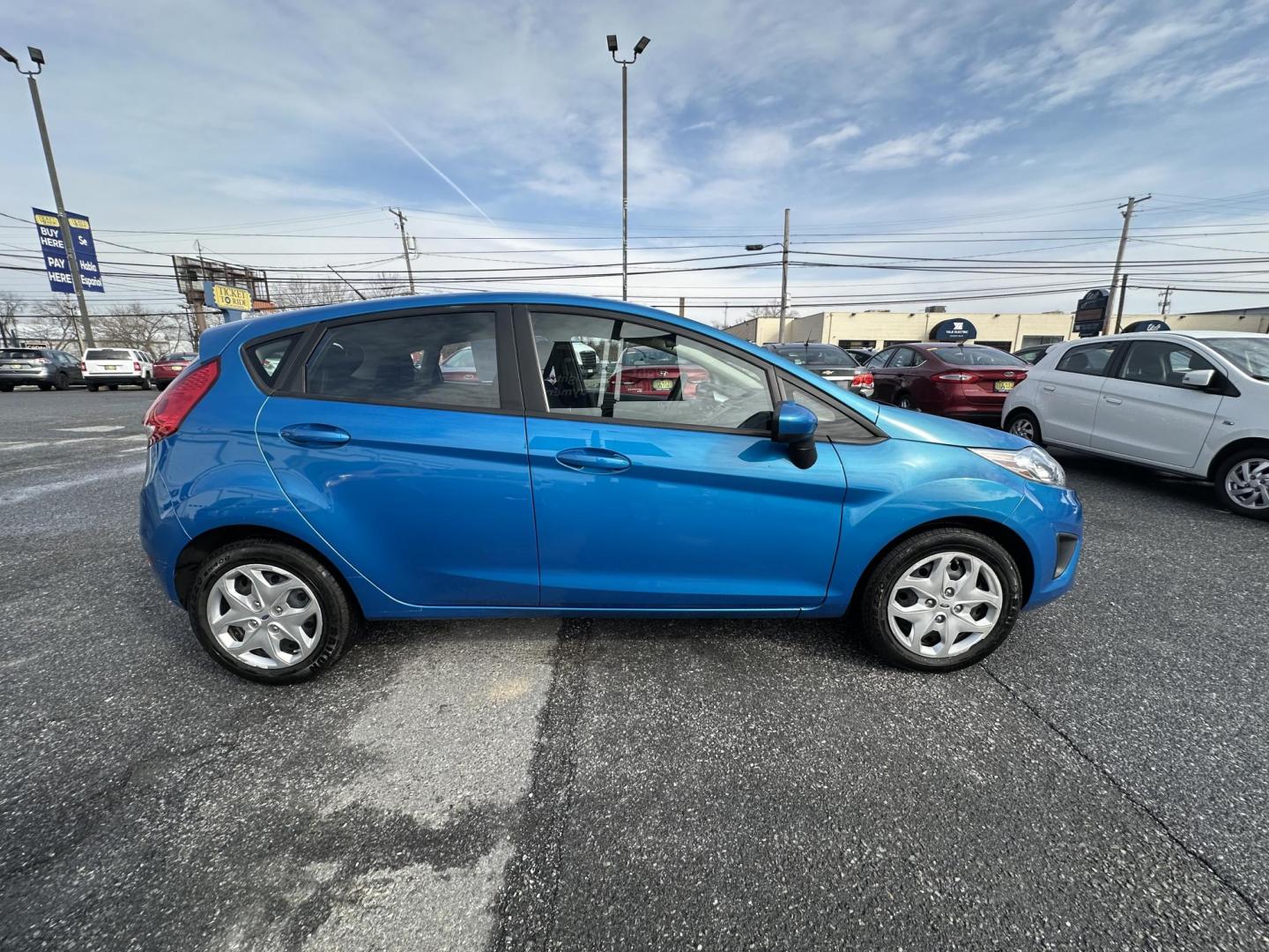 2012 BLUE* Ford Fiesta SE Hatchback (3FADP4EJ3CM) with an 1.6L L4 DOHC 16V engine, located at 1254 Manheim Pike, Lancaster, PA, 17601, (717) 393-9133, 40.062870, -76.323273 - Photo#3