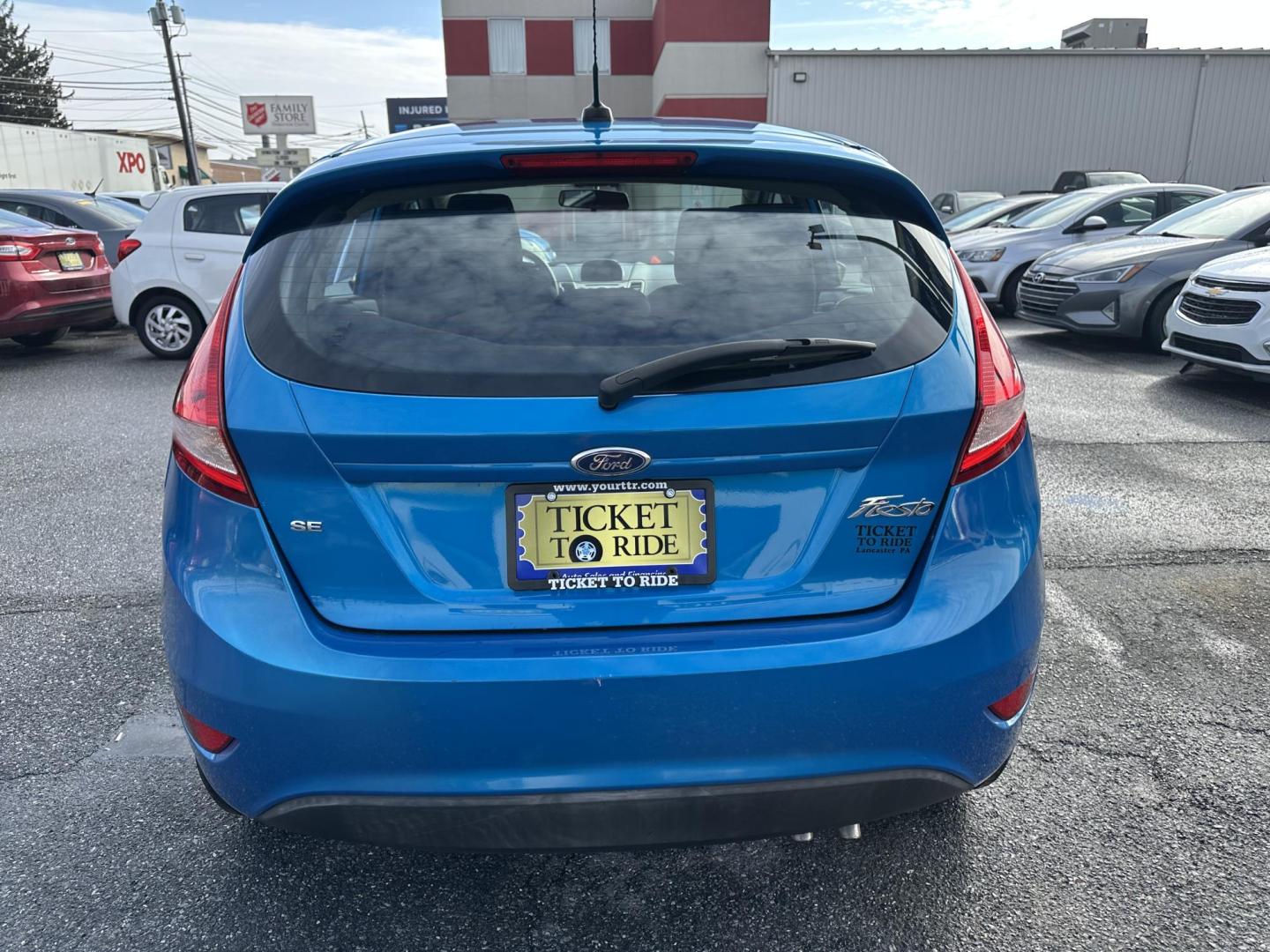 2012 BLUE* Ford Fiesta SE Hatchback (3FADP4EJ3CM) with an 1.6L L4 DOHC 16V engine, located at 1254 Manheim Pike, Lancaster, PA, 17601, (717) 393-9133, 40.062870, -76.323273 - Photo#5