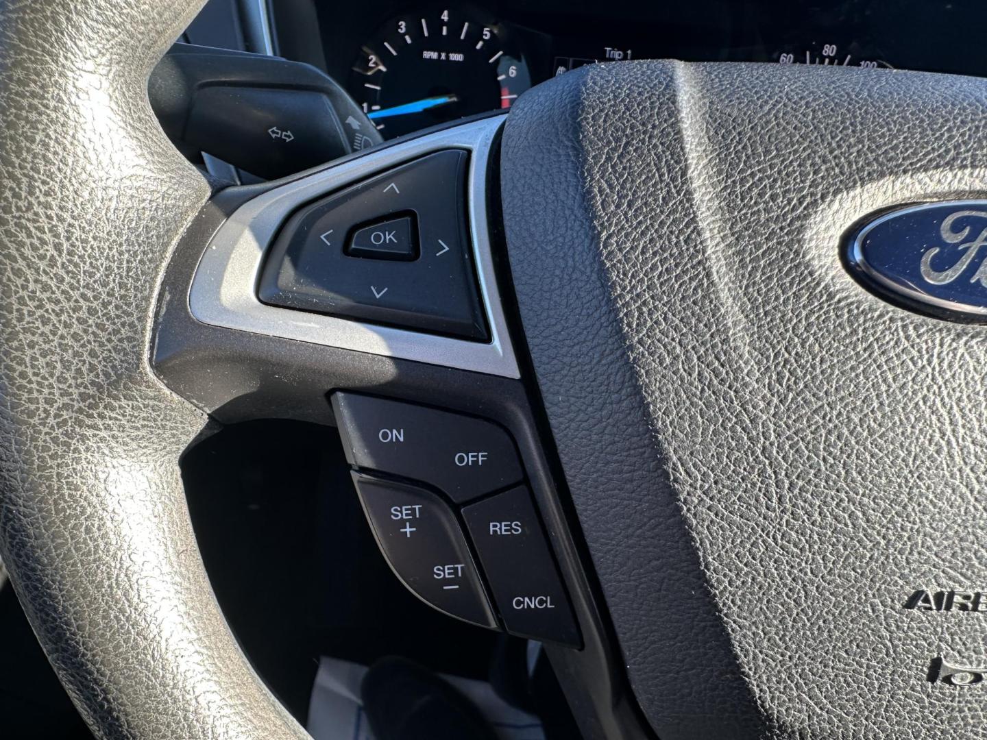 2014 WHITE Ford Fusion SE (1FA6P0H72E5) with an 2.5L L4 DOHC 16V engine, located at 1254 Manheim Pike, Lancaster, PA, 17601, (717) 393-9133, 40.062870, -76.323273 - Photo#12