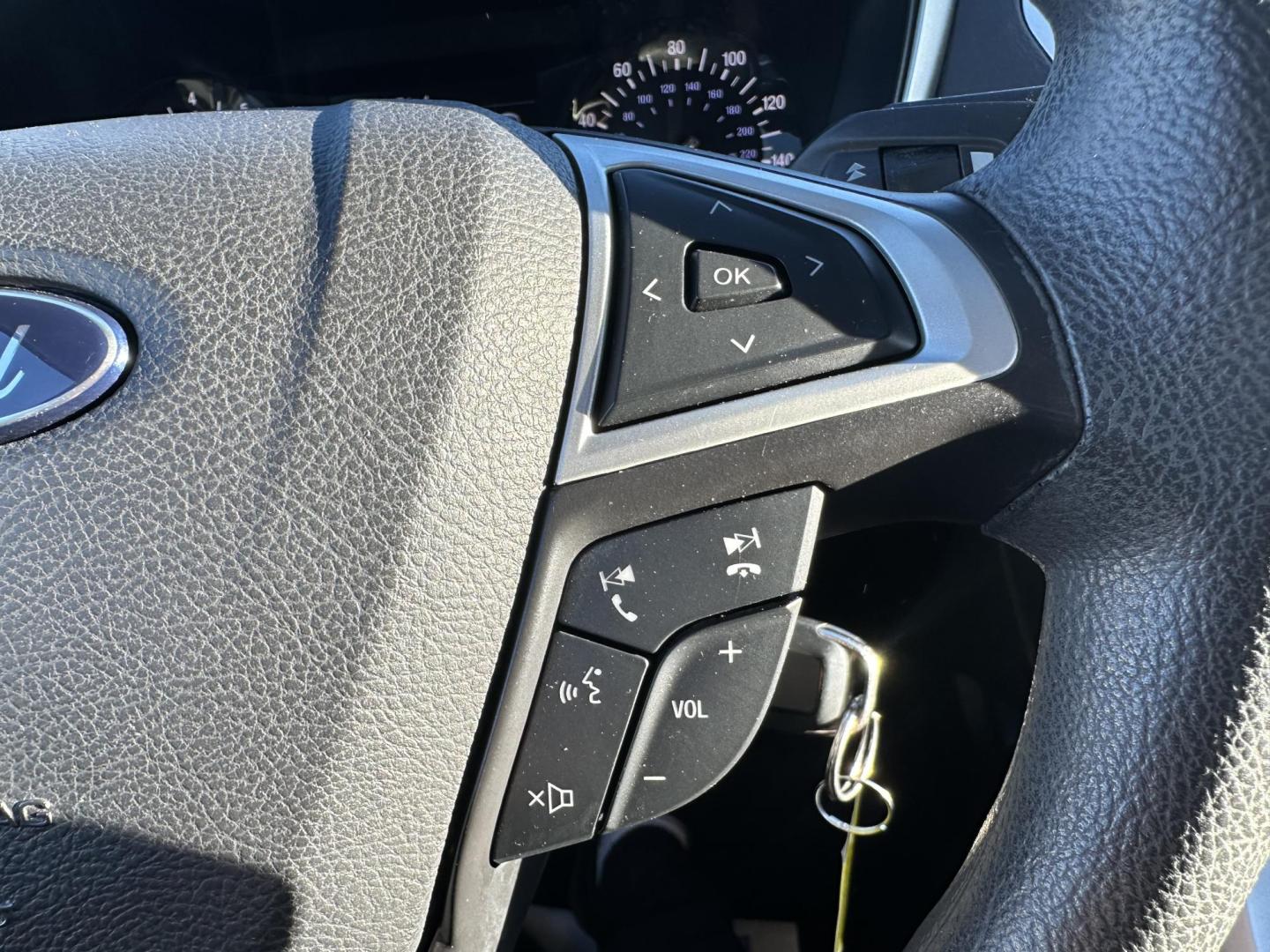 2014 WHITE Ford Fusion SE (1FA6P0H72E5) with an 2.5L L4 DOHC 16V engine, located at 1254 Manheim Pike, Lancaster, PA, 17601, (717) 393-9133, 40.062870, -76.323273 - Photo#15