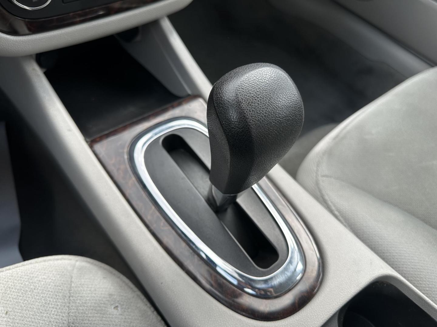 2013 SILVER Chevrolet Impala LS (2G1WA5E33D1) with an 3.6L V6 DOHC 16V FFV engine, 6-Speed Automatic transmission, located at 1254 Manheim Pike, Lancaster, PA, 17601, (717) 393-9133, 40.062870, -76.323273 - Photo#14