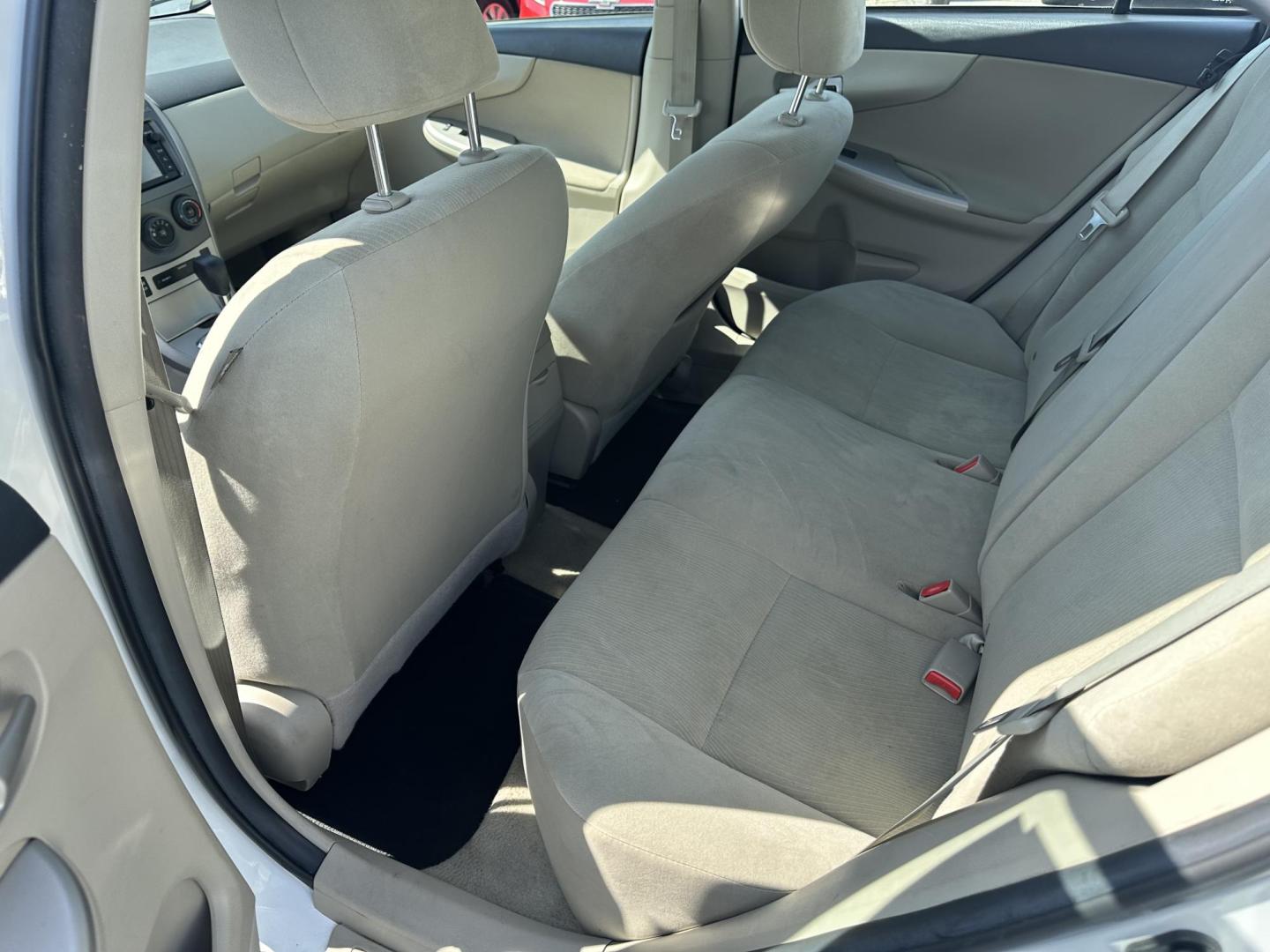 2013 WHITE Toyota Corolla S 5-Speed MT (2T1BU4EE5DC) with an 1.8L L4 DOHC 16V engine, 5-Speed Manual transmission, located at 1254 Manheim Pike, Lancaster, PA, 17601, (717) 393-9133, 40.062870, -76.323273 - Photo#9