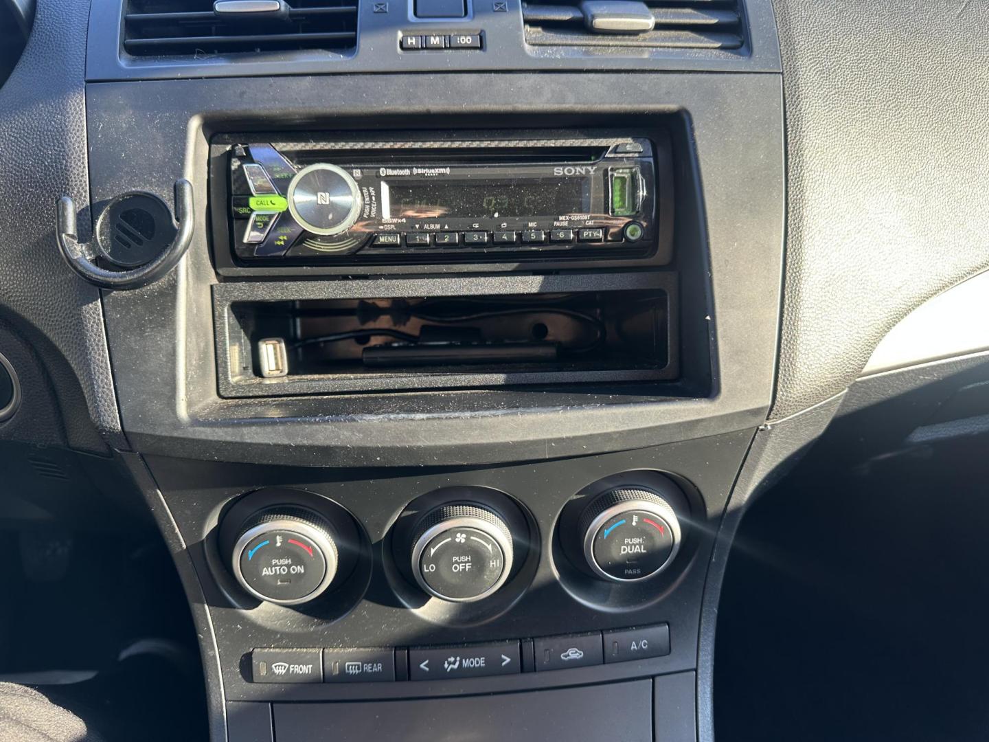 2013 BLACK* Mazda MAZDA3 i Touring MT 5-Door (JM1BL1LP3D1) with an 2.0L L4 DOHC 16V engine, 5-Speed Manual transmission, located at 1254 Manheim Pike, Lancaster, PA, 17601, (717) 393-9133, 40.062870, -76.323273 - Photo#16