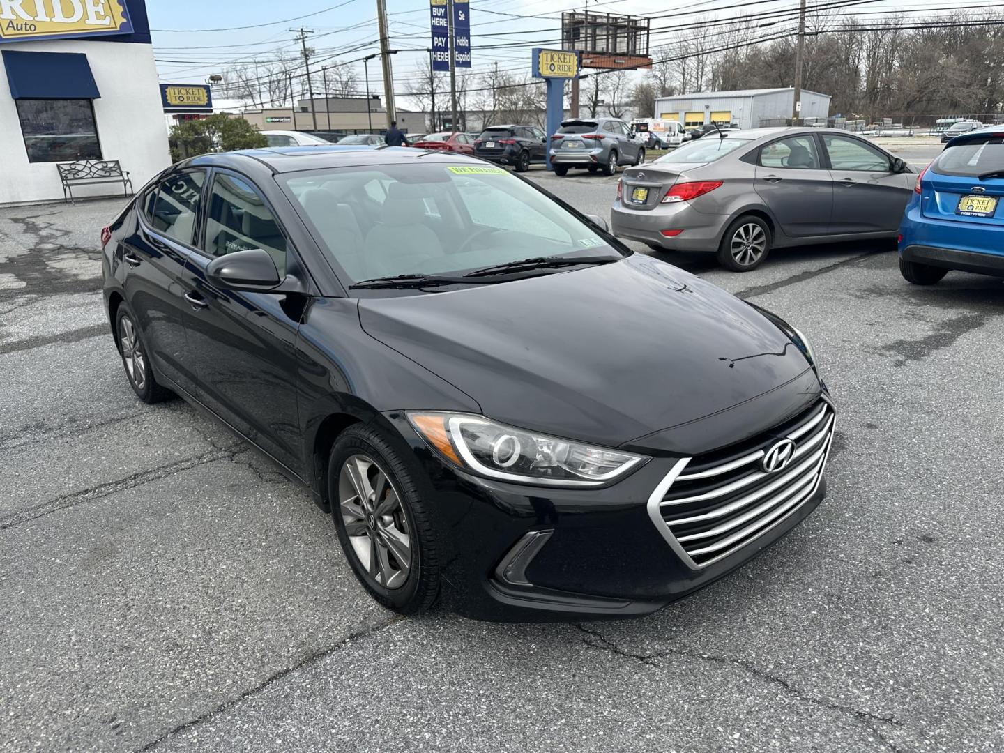 2017 BLACK Hyundai Elantra Limited (5NPD84LFXHH) with an 1.8L L4 DOHC 16V engine, 6A transmission, located at 1254 Manheim Pike, Lancaster, PA, 17601, (717) 393-9133, 40.062870, -76.323273 - Photo#3