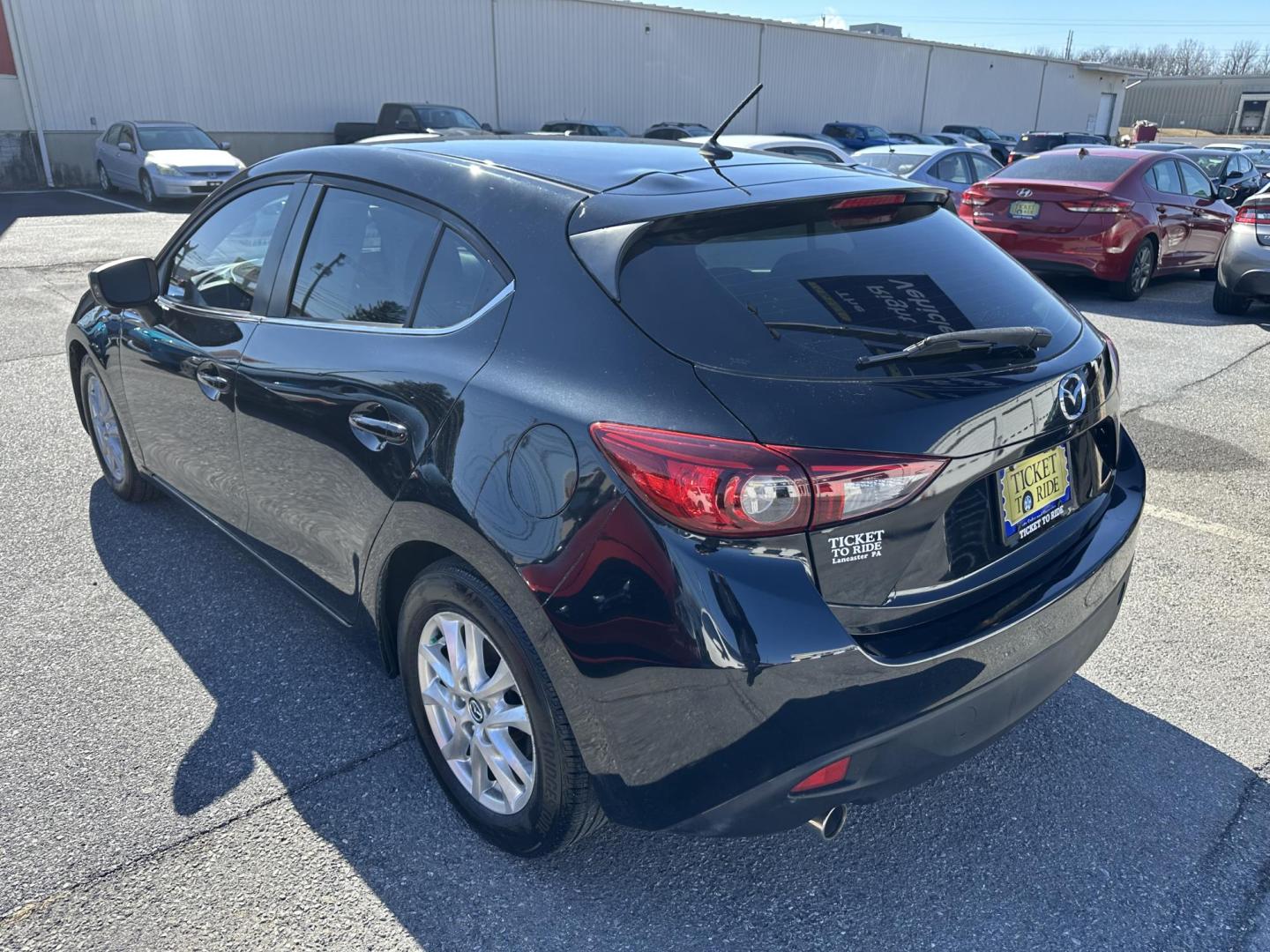 2015 BLACK Mazda MAZDA3 i Touring AT 5-Door (3MZBM1L72FM) with an 2.0L L4 DOHC 16V engine, 6-Speed Automatic transmission, located at 1254 Manheim Pike, Lancaster, PA, 17601, (717) 393-9133, 40.062870, -76.323273 - Photo#9