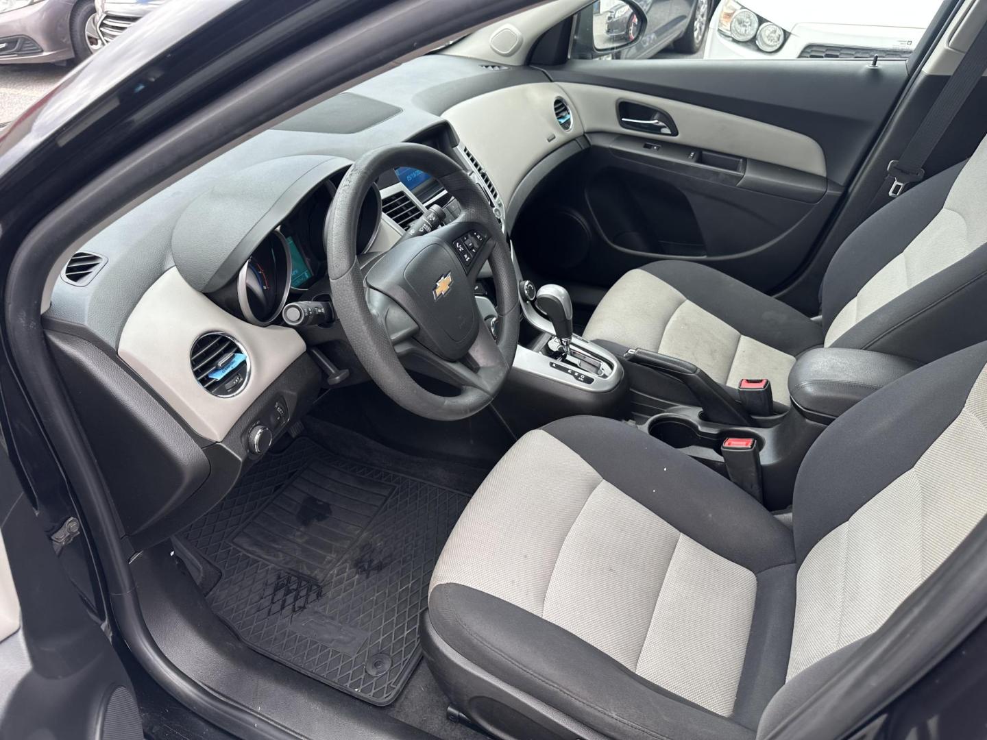 2016 DARK GRAY Chevrolet Cruze Limited LS Auto (1G1PC5SG1G7) with an 1.8L L4 DOHC 16V FFV engine, 6A transmission, located at 1254 Manheim Pike, Lancaster, PA, 17601, (717) 393-9133, 40.062870, -76.323273 - Photo#6
