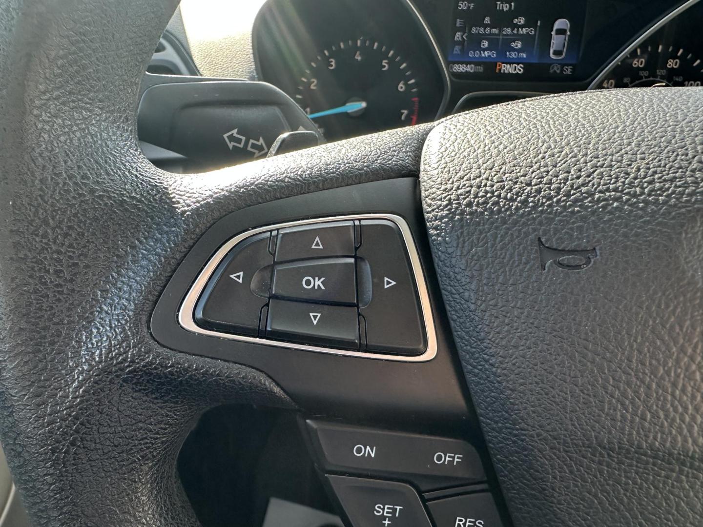 2017 WHITE Ford Escape SE FWD (1FMCU0GD0HU) with an 1.5L L4 DOHC 16V engine, 6A transmission, located at 1254 Manheim Pike, Lancaster, PA, 17601, (717) 393-9133, 40.062870, -76.323273 - Photo#10