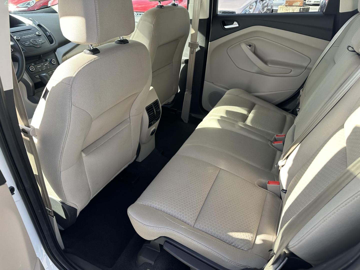 2017 WHITE Ford Escape SE FWD (1FMCU0GD0HU) with an 1.5L L4 DOHC 16V engine, 6A transmission, located at 1254 Manheim Pike, Lancaster, PA, 17601, (717) 393-9133, 40.062870, -76.323273 - Photo#6