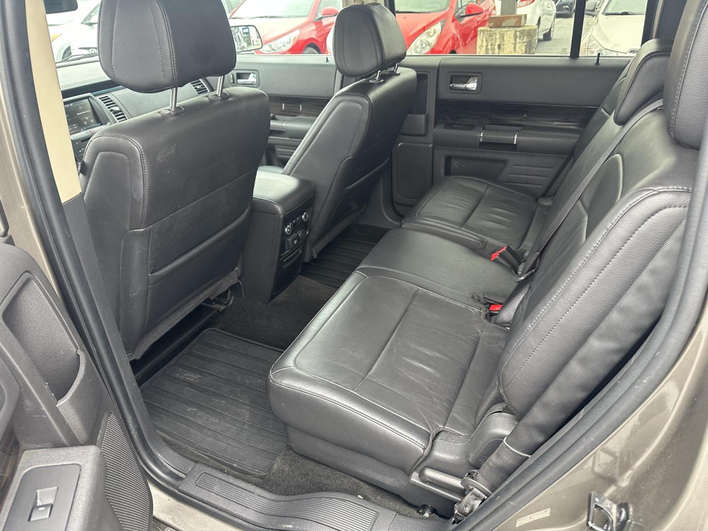 2013 GOLD Ford Flex SEL AWD (2FMHK6C86DB) with an 3.5L V6 DOHC 24V engine, 6-Speed Automatic Overdrive transmission, located at 1254 Manheim Pike, Lancaster, PA, 17601, (717) 393-9133, 40.062870, -76.323273 - Photo#5