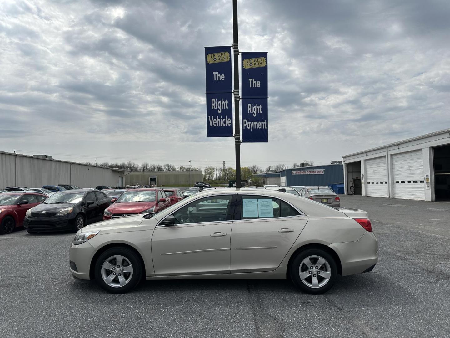 2013 GOLD Chevrolet Malibu LS (1G11B5SA7DF) with an 2.5L L4 DOHC 16V engine, 6-Speed Automatic transmission, located at 1254 Manheim Pike, Lancaster, PA, 17601, (717) 393-9133, 40.062870, -76.323273 - Photo#9