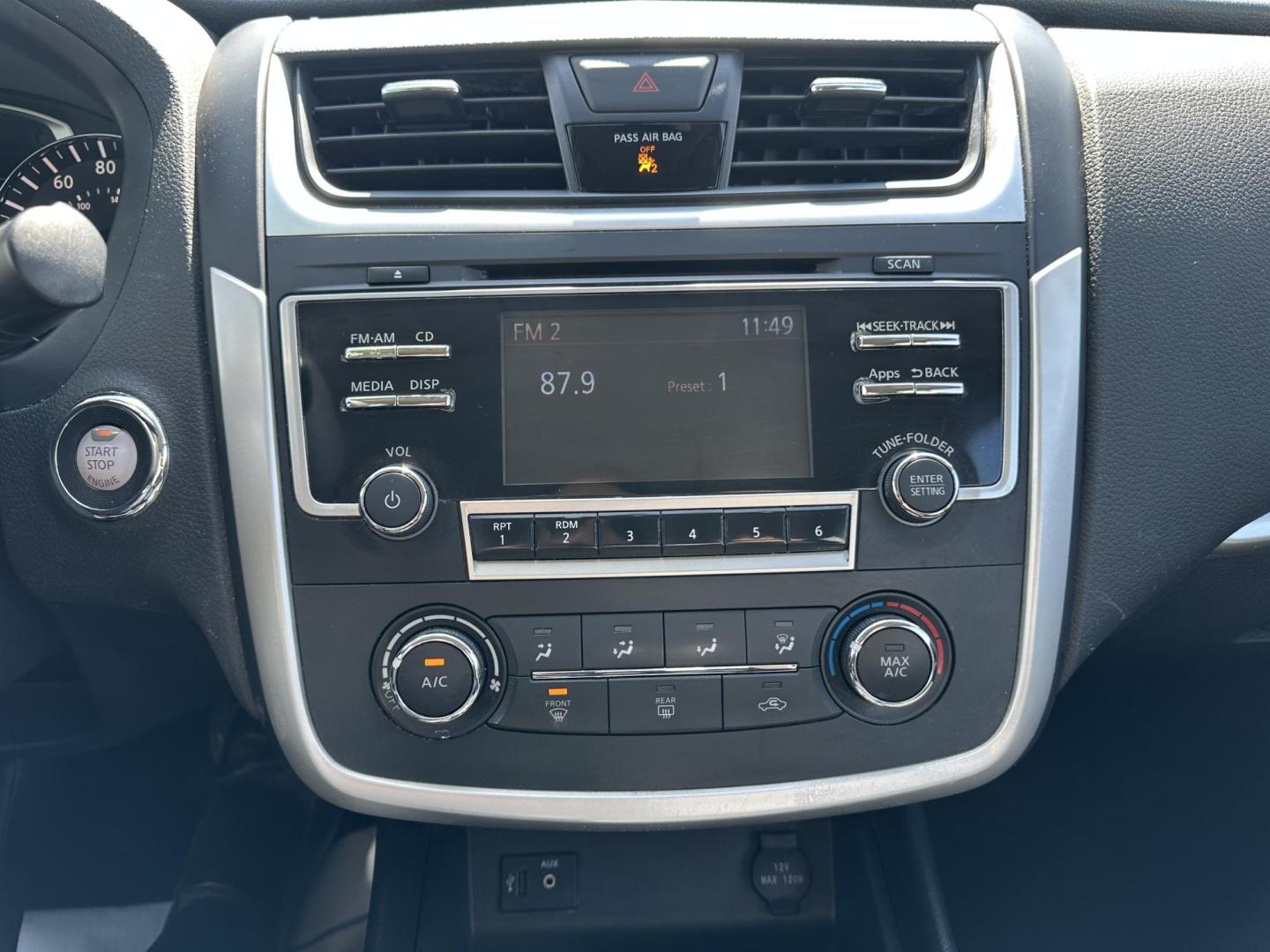 2016 GRAY Nissan Altima 2.5 SL (1N4AL3APXGC) with an 2.5L L4 DOHC 16V engine, CVT transmission, located at 1254 Manheim Pike, Lancaster, PA, 17601, (717) 393-9133, 40.062870, -76.323273 - Photo#18