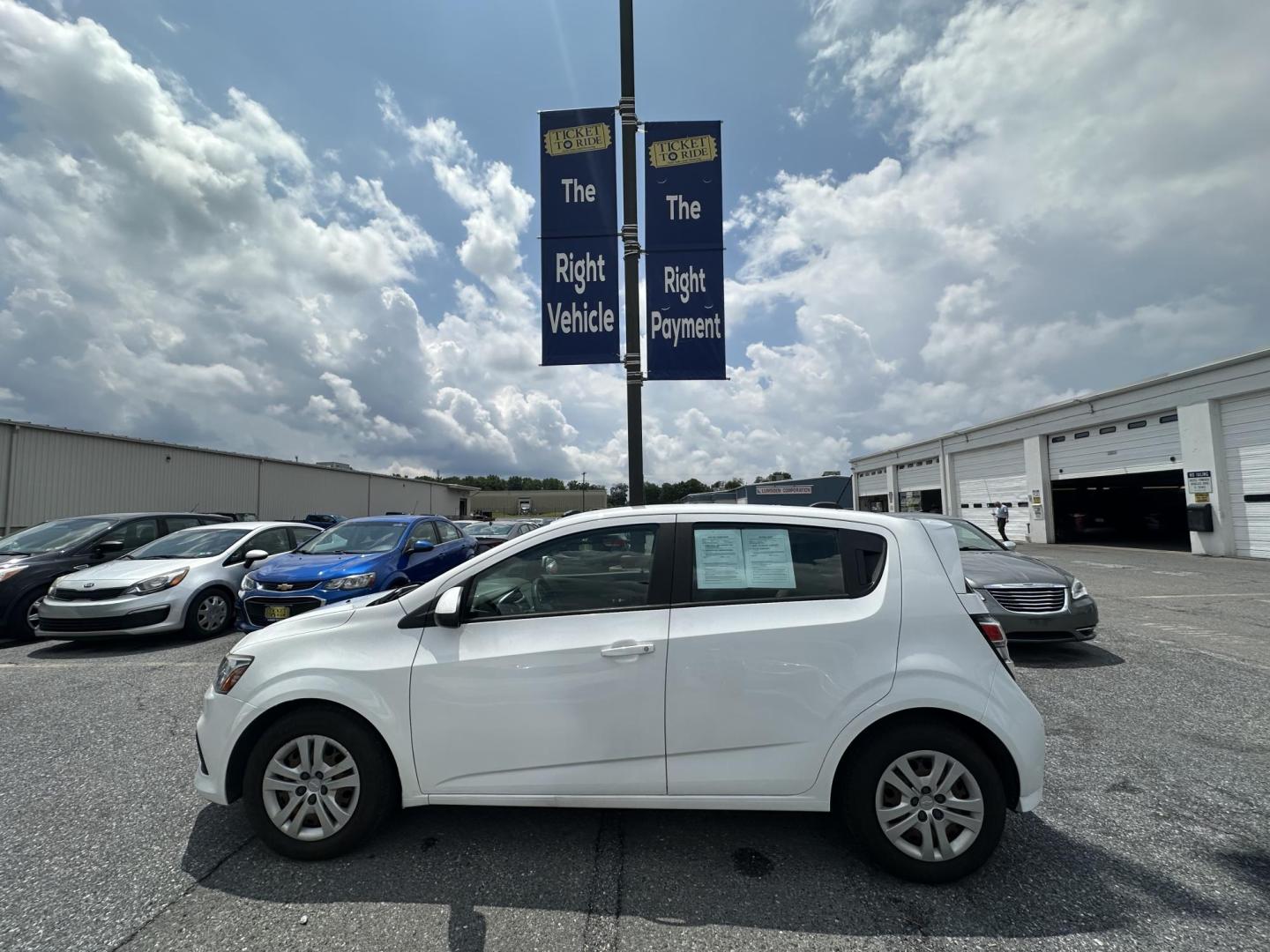 2018 WHITE Chevrolet Sonic FL Auto Hatchback (1G1JG6SG0J4) with an 1.8L L4 DOHC 24V engine, 6A transmission, located at 1254 Manheim Pike, Lancaster, PA, 17601, (717) 393-9133, 40.062870, -76.323273 - Photo#9