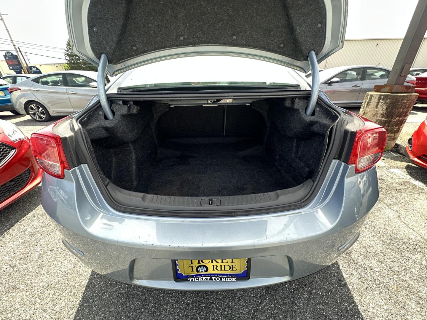2013 BLUE Chevrolet Malibu 1LT (1G11C5SA3DU) with an 2.5L L4 DOHC 16V engine, 6-Speed Automatic transmission, located at 1254 Manheim Pike, Lancaster, PA, 17601, (717) 393-9133, 40.062870, -76.323273 - Photo#12