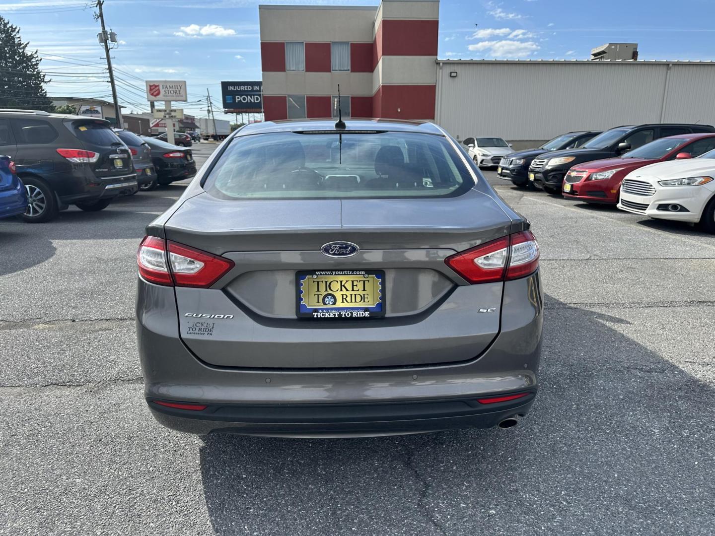 2013 GRAY Ford Fusion SE (3FA6P0H75DR) with an 2.5L L4 DOHC 16V engine, located at 1254 Manheim Pike, Lancaster, PA, 17601, (717) 393-9133, 40.062870, -76.323273- Photo#5
