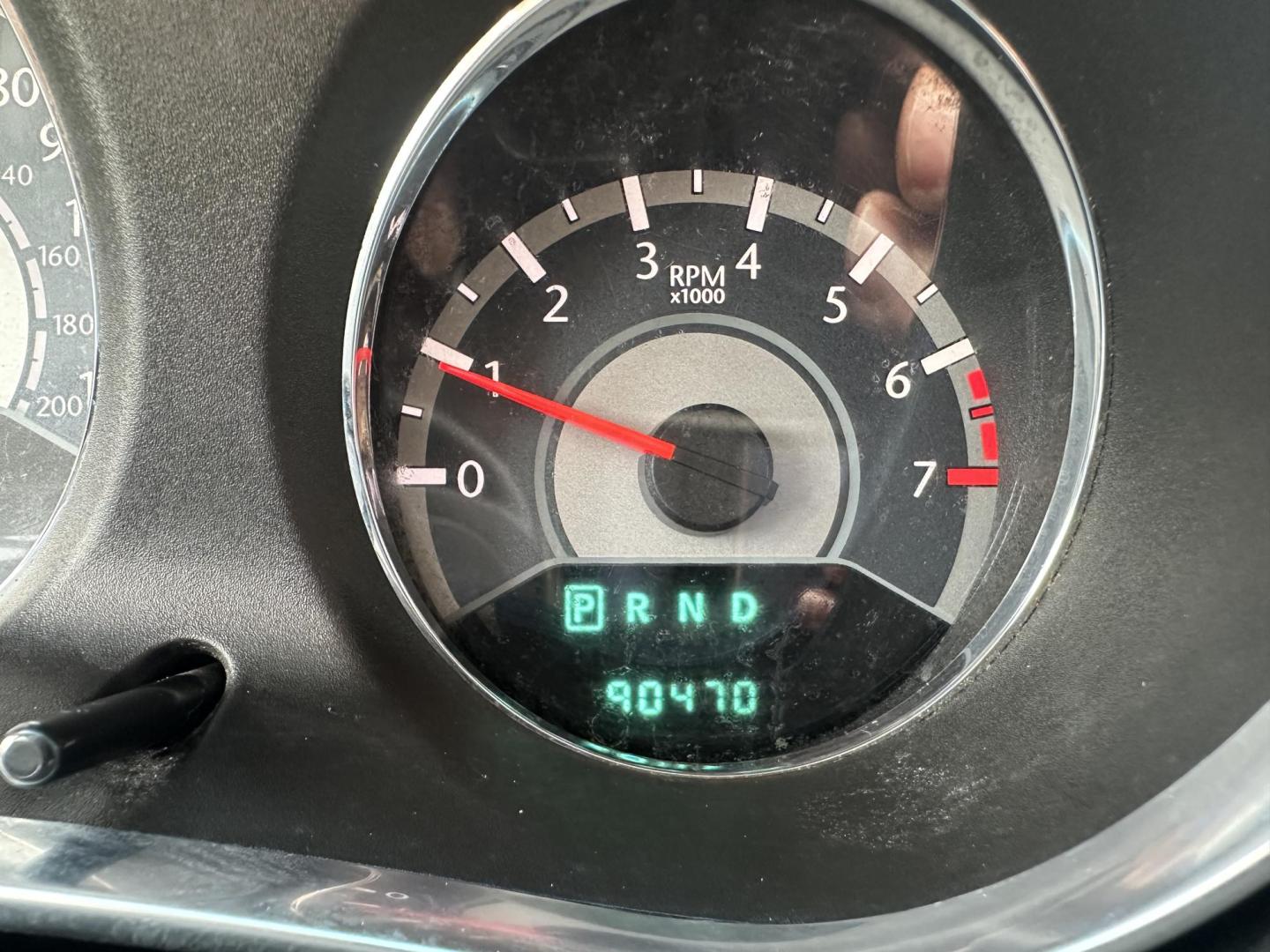 2013 GRAY Chrysler 200 LX (1C3CCBAB9DN) with an 2.4L L4 DOHC 16V engine, 6-Speed Automatic transmission, located at 1254 Manheim Pike, Lancaster, PA, 17601, (717) 393-9133, 40.062870, -76.323273 - Photo#14