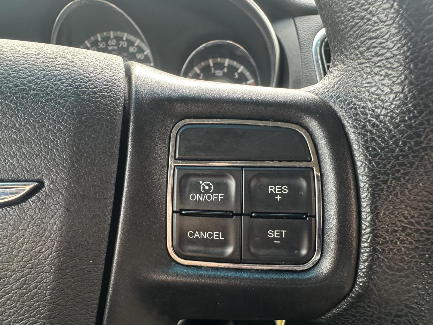2013 GRAY Chrysler 200 LX (1C3CCBAB9DN) with an 2.4L L4 DOHC 16V engine, 6-Speed Automatic transmission, located at 1254 Manheim Pike, Lancaster, PA, 17601, (717) 393-9133, 40.062870, -76.323273 - Photo#15