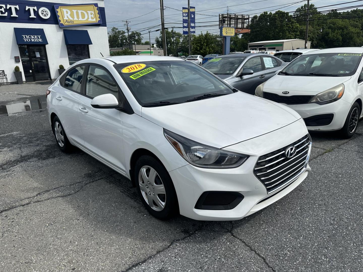 2018 WHITE Hyundai Accent SEL 4-Door 6A (3KPC24A34JE) with an 1.6L L4 DOHC 16V engine, 6A transmission, located at 1254 Manheim Pike, Lancaster, PA, 17601, (717) 393-9133, 40.062870, -76.323273 - Photo#2