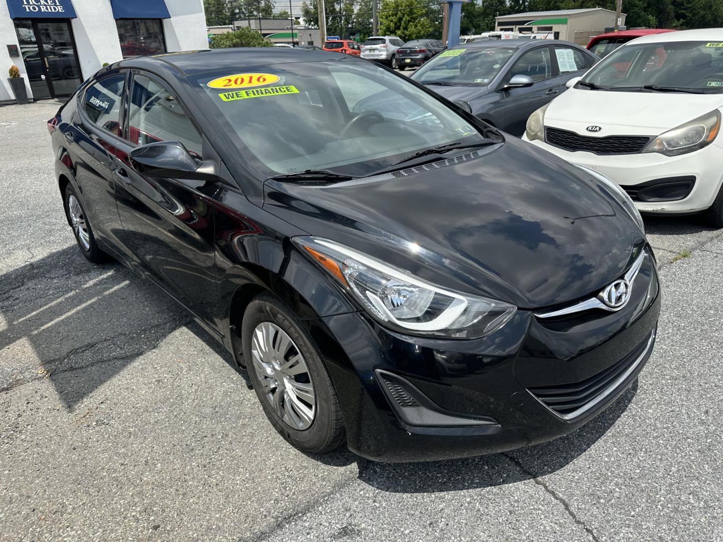 2016 BLACK Hyundai Elantra Limited (KMHDH4AE8GU) with an 1.8L L4 DOHC 16V engine, 6-Speed Automatic transmission, located at 1254 Manheim Pike, Lancaster, PA, 17601, (717) 393-9133, 40.062870, -76.323273 - Photo#2