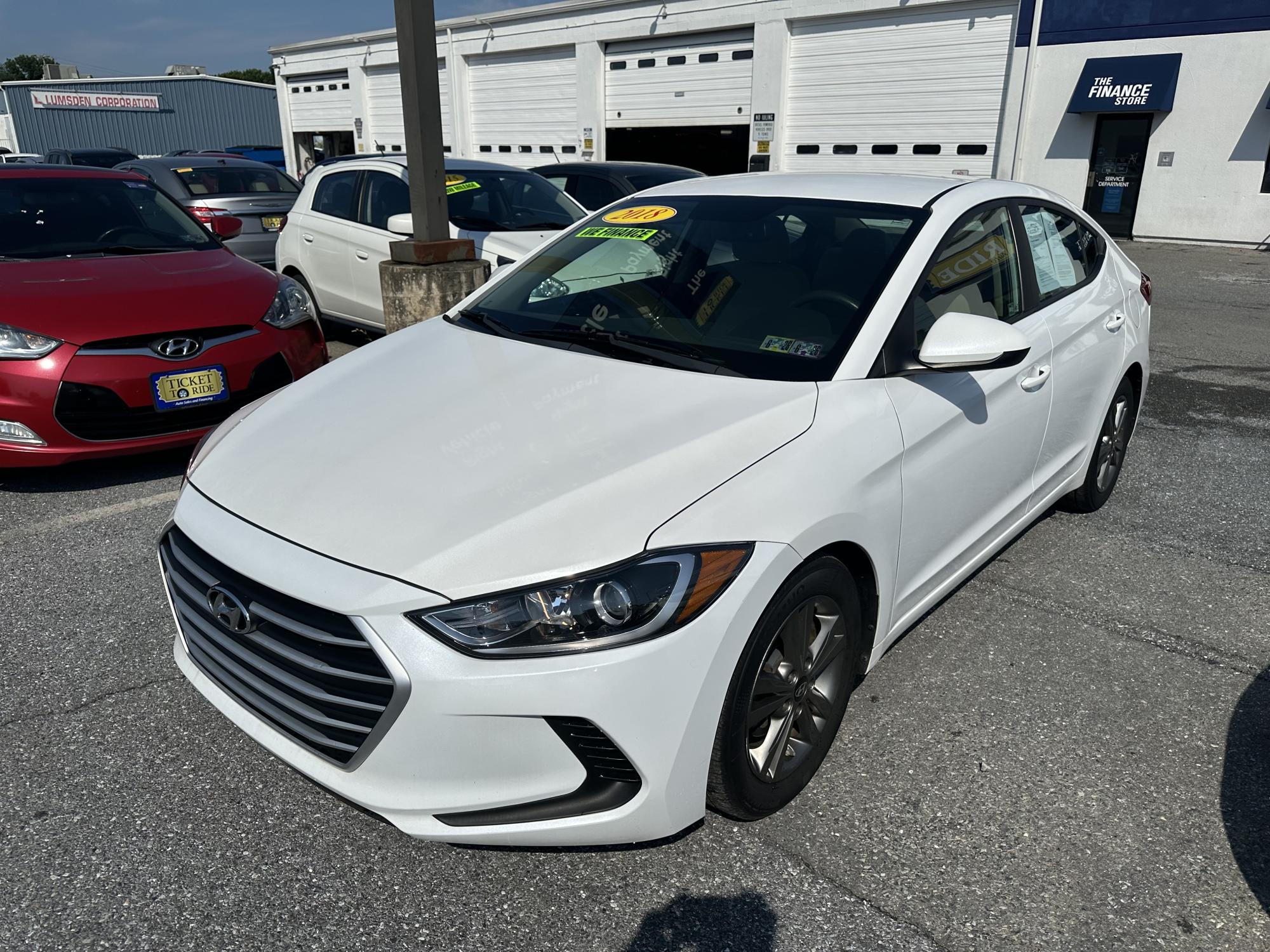 photo of 2018 Hyundai Elantra Limited