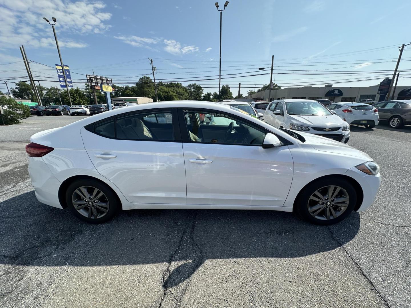 2018 WHITE Hyundai Elantra Limited (5NPD84LF0JH) with an 1.8L L4 DOHC 16V engine, 6A transmission, located at 1254 Manheim Pike, Lancaster, PA, 17601, (717) 393-9133, 40.062870, -76.323273 - Photo#5