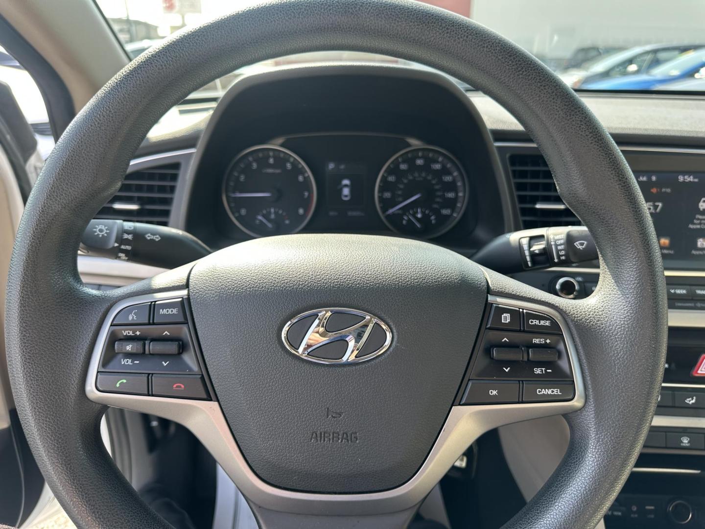 2018 WHITE Hyundai Elantra Limited (5NPD84LF0JH) with an 1.8L L4 DOHC 16V engine, 6A transmission, located at 1254 Manheim Pike, Lancaster, PA, 17601, (717) 393-9133, 40.062870, -76.323273 - Photo#9