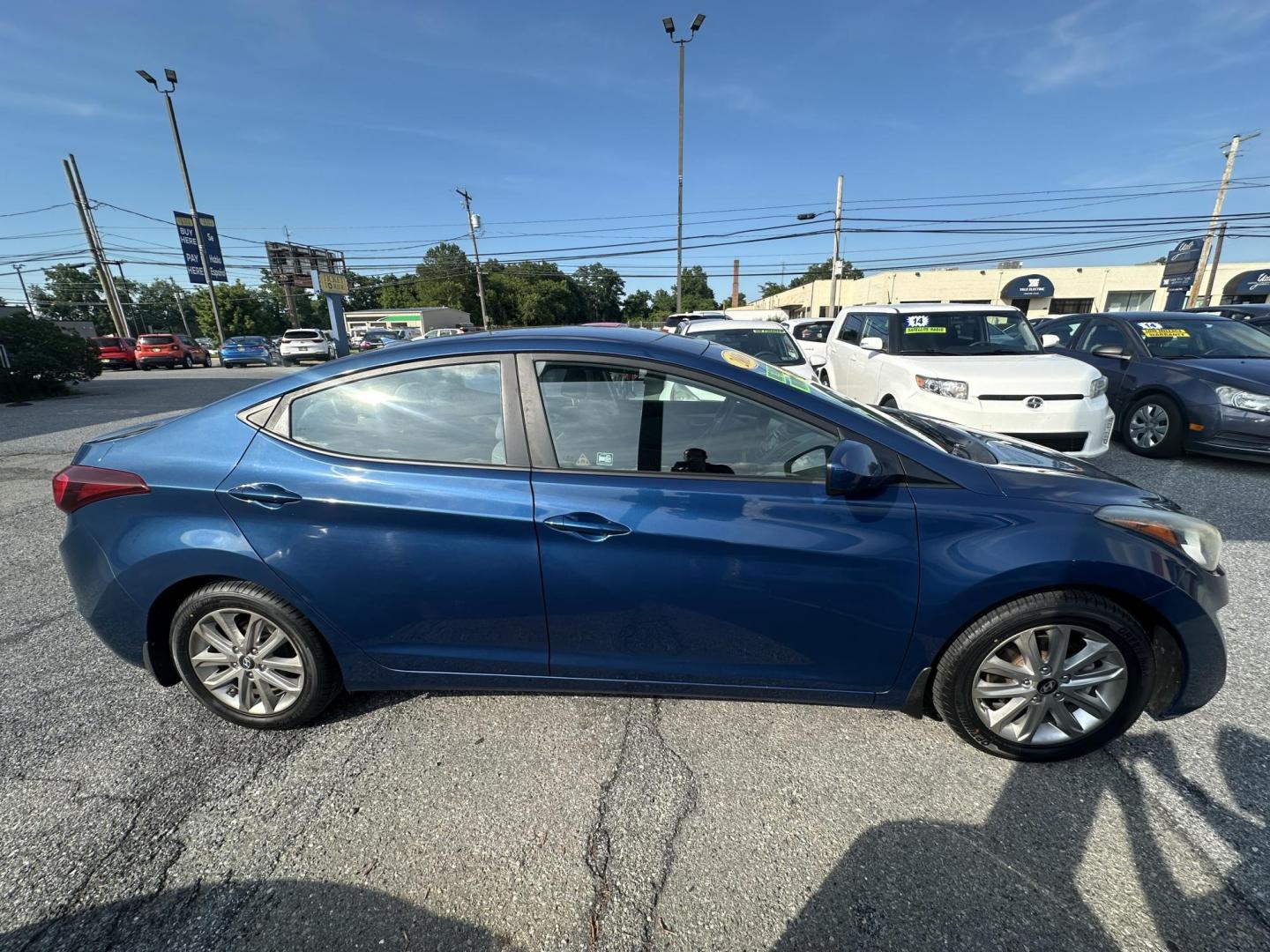 2017 BLUE Hyundai Elantra Limited (KMHD84LF5HU) with an 1.8L L4 DOHC 16V engine, 6A transmission, located at 1254 Manheim Pike, Lancaster, PA, 17601, (717) 393-9133, 40.062870, -76.323273 - Photo#3