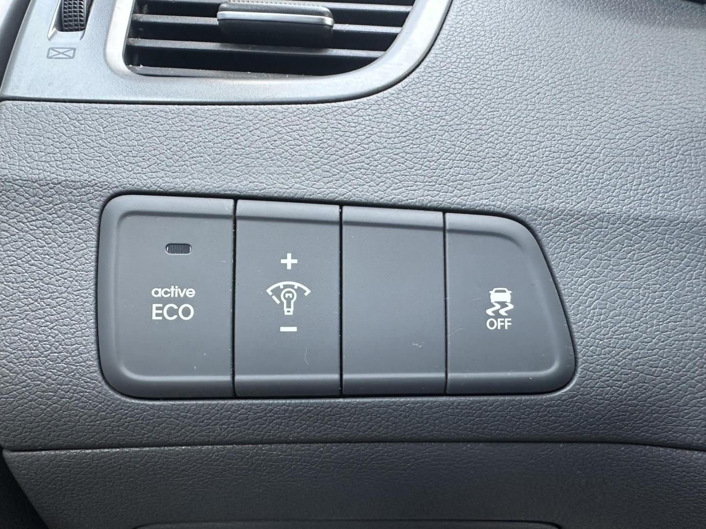 2017 BLUE Hyundai Elantra Limited (KMHD84LF5HU) with an 1.8L L4 DOHC 16V engine, 6A transmission, located at 1254 Manheim Pike, Lancaster, PA, 17601, (717) 393-9133, 40.062870, -76.323273 - Photo#20