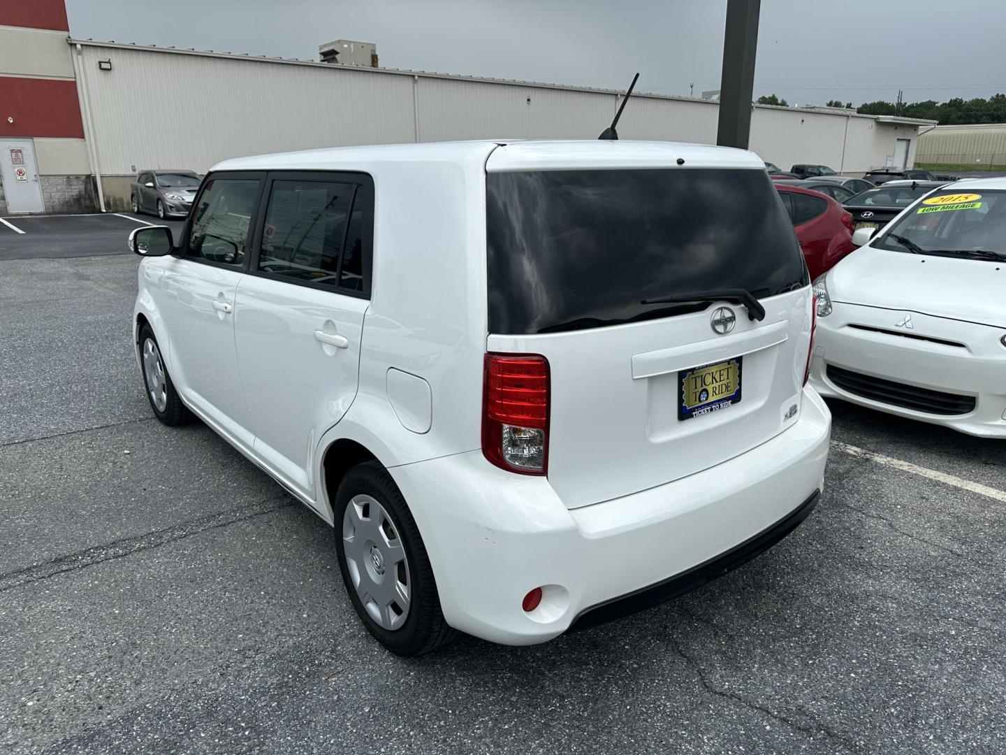 2014 WHITE Scion xB 5-Door Wagon 5-Spd MT (JTLZE4FE5EJ) with an 2.4L L4 DOHC 16V engine, 5-Speed Manual transmission, located at 1254 Manheim Pike, Lancaster, PA, 17601, (717) 393-9133, 40.062870, -76.323273 - Photo#5