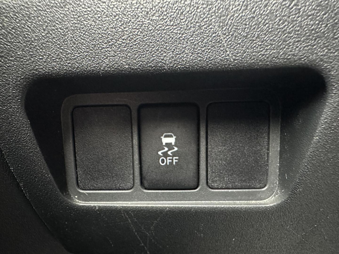 2014 WHITE Scion xB 5-Door Wagon 5-Spd MT (JTLZE4FE5EJ) with an 2.4L L4 DOHC 16V engine, 5-Speed Manual transmission, located at 1254 Manheim Pike, Lancaster, PA, 17601, (717) 393-9133, 40.062870, -76.323273 - Photo#13
