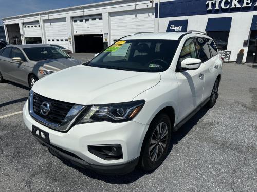 2017 Nissan Pathfinder Platinum 4WD