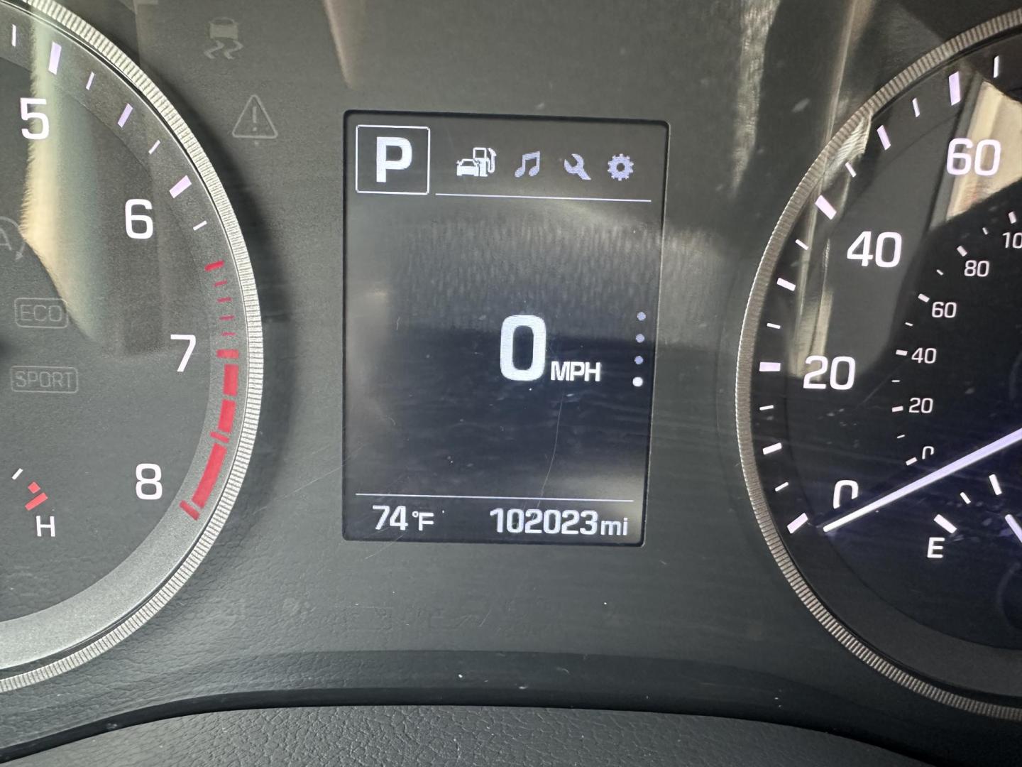 2016 WHITE Hyundai Tucson SE w/Preferred Package AWD (KM8J3CA41GU) with an 2.0L L4 DOHC 16V engine, 6A transmission, located at 1254 Manheim Pike, Lancaster, PA, 17601, (717) 393-9133, 40.062870, -76.323273 - Photo#16