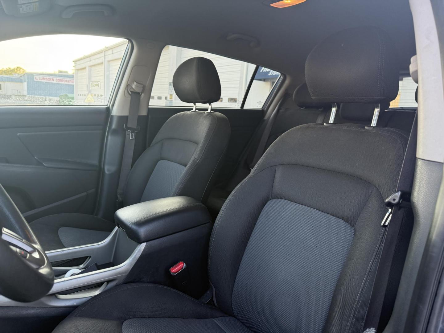 2015 BLUE Kia Sportage LX AWD (KNDPBCACXF7) with an 2.4L V6 DOHC 24V engine, 6-Speed Automatic transmission, located at 1254 Manheim Pike, Lancaster, PA, 17601, (717) 393-9133, 40.062870, -76.323273 - Photo#8