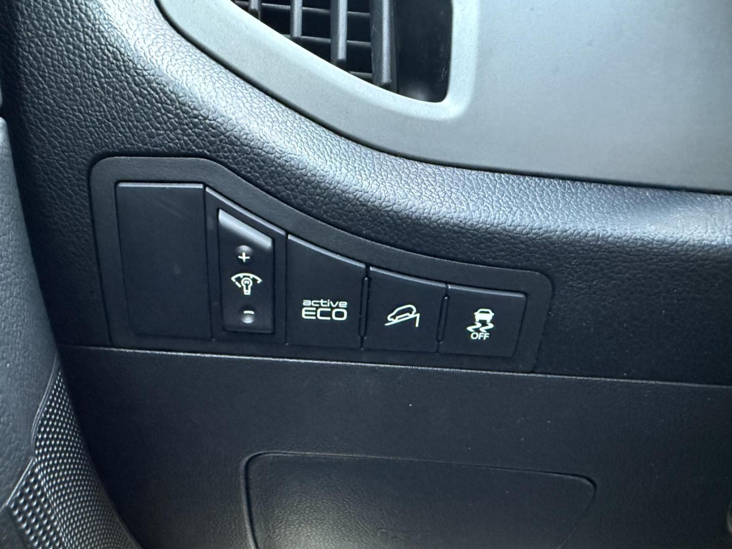 2015 BLUE Kia Sportage LX AWD (KNDPBCACXF7) with an 2.4L V6 DOHC 24V engine, 6-Speed Automatic transmission, located at 1254 Manheim Pike, Lancaster, PA, 17601, (717) 393-9133, 40.062870, -76.323273 - Photo#19