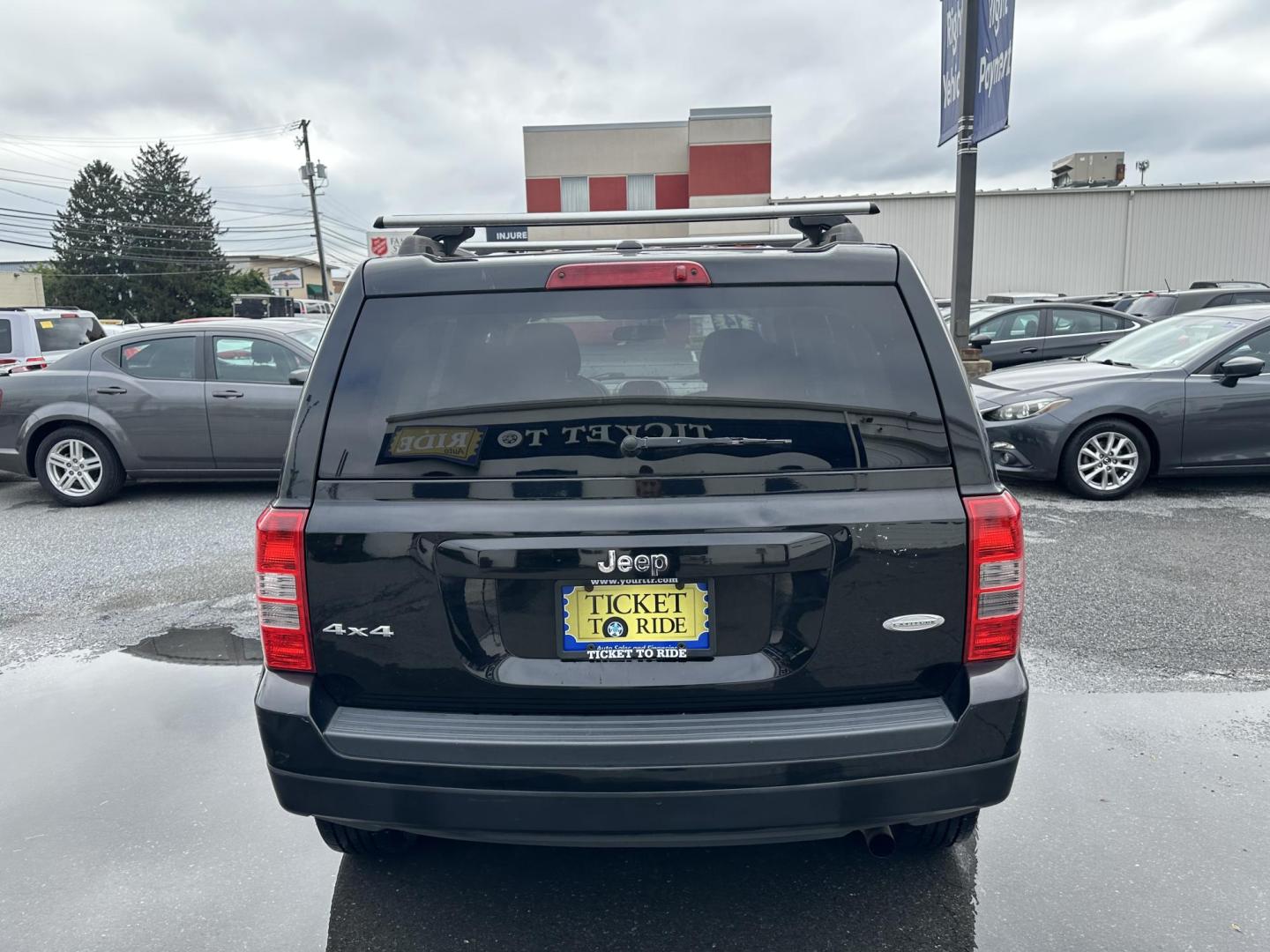 2014 BLACK Jeep Patriot Latitude 4WD (1C4NJRFB5ED) with an 2.4L L4 DOHC 16V engine, located at 1254 Manheim Pike, Lancaster, PA, 17601, (717) 393-9133, 40.062870, -76.323273 - Photo#3