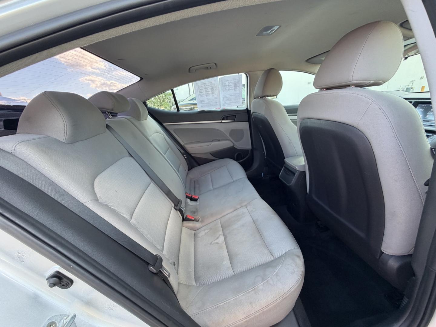 2017 SILVER Hyundai Elantra Limited (5NPD84LF6HH) with an 2.0L L4 DOHC 16V engine, 6A transmission, located at 1254 Manheim Pike, Lancaster, PA, 17601, (717) 393-9133, 40.062870, -76.323273- Photo#16