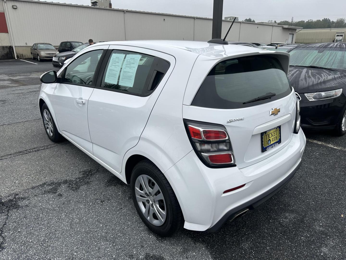 2018 WHITE Chevrolet Sonic FL Auto Hatchback (1G1JG6SG6J4) with an 1.8L L4 DOHC 24V engine, 6A transmission, located at 1254 Manheim Pike, Lancaster, PA, 17601, (717) 393-9133, 40.062870, -76.323273 - Photo#8