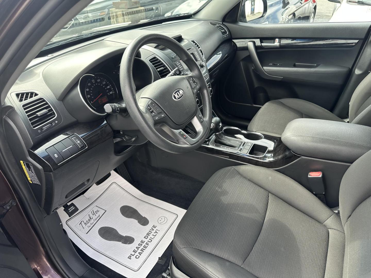 2014 BURGUNDY Kia Sorento LX 2WD (5XYKT3A60EG) with an 2.4L L4 DOHC 16V engine, 6-Speed Automatic transmission, located at 1254 Manheim Pike, Lancaster, PA, 17601, (717) 393-9133, 40.062870, -76.323273 - Photo#6