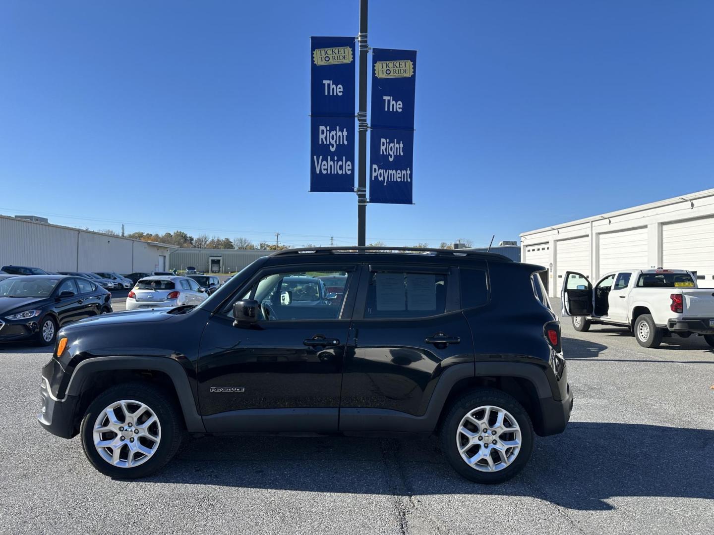 2016 BLACK Jeep Renegade Latitude 4WD (ZACCJBBT5GP) with an 2.4L L4 DOHC 16V engine, 6M transmission, located at 1254 Manheim Pike, Lancaster, PA, 17601, (717) 393-9133, 40.062870, -76.323273 - Photo#9