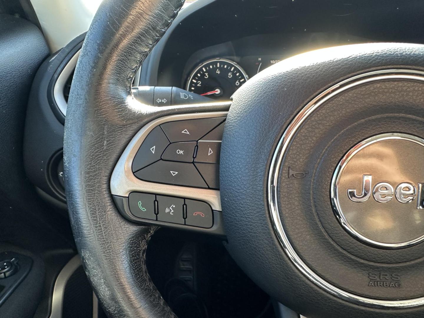 2016 BLACK Jeep Renegade Latitude 4WD (ZACCJBBT5GP) with an 2.4L L4 DOHC 16V engine, 6M transmission, located at 1254 Manheim Pike, Lancaster, PA, 17601, (717) 393-9133, 40.062870, -76.323273 - Photo#10