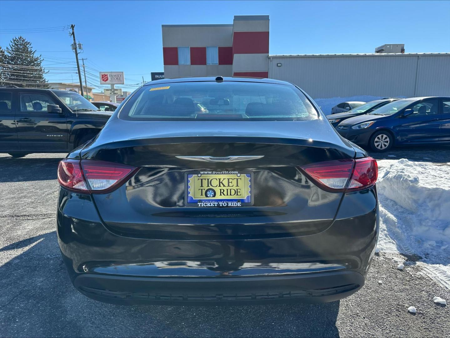 2015 BLACK Chrysler 200 Limited (1C3CCCAG2FN) with an 3.6L V6 DOHC 24V FFV engine, 9-Speed Automatic transmission, located at 1254 Manheim Pike, Lancaster, PA, 17601, (717) 393-9133, 40.062870, -76.323273 - Photo#4